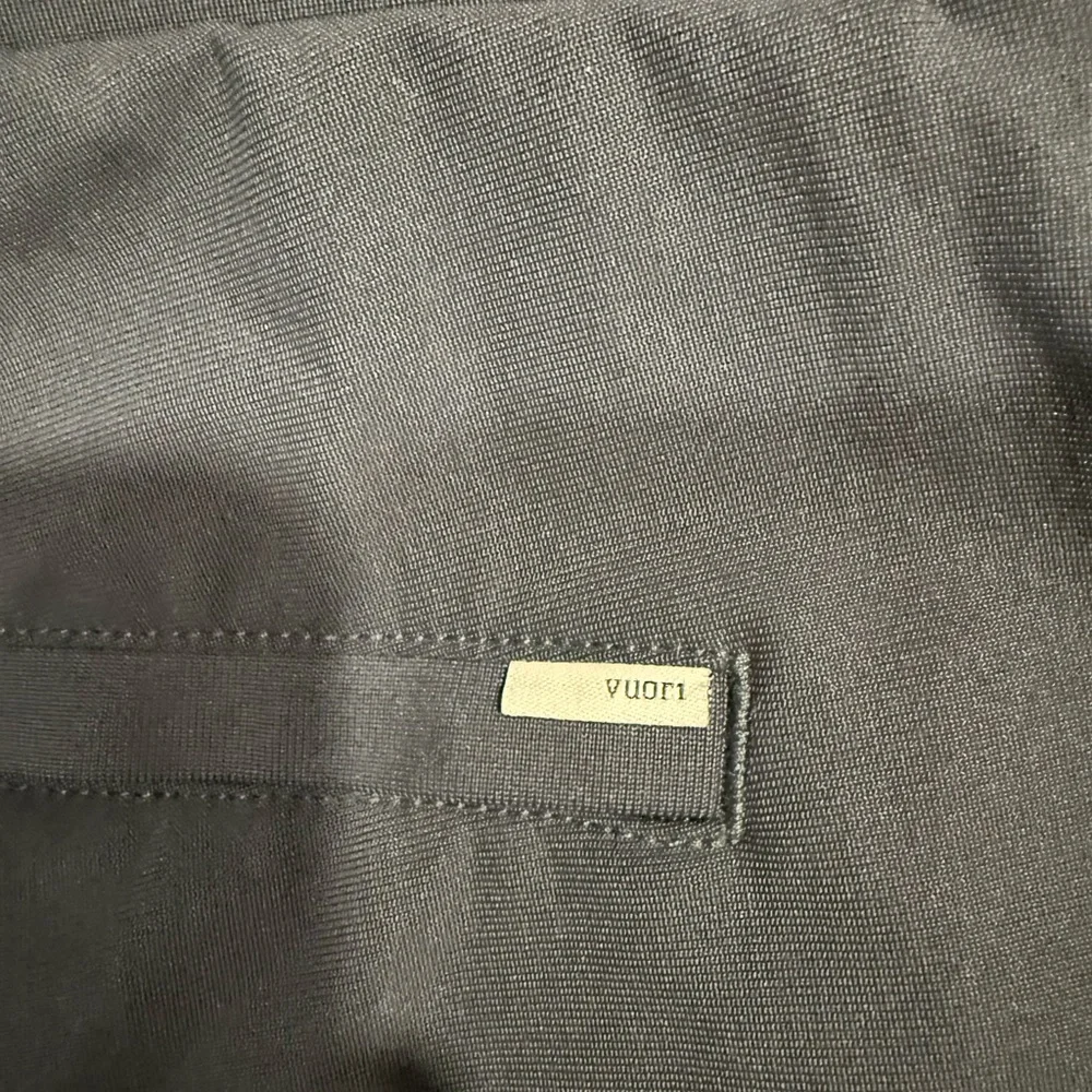 Vuori Women's Navy Pants - Picture 5 of 7